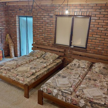 Zelenyi Rai Apartment Svityaz' Phòng bức ảnh